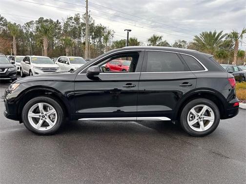 2023 Audi Q5 40 Premium