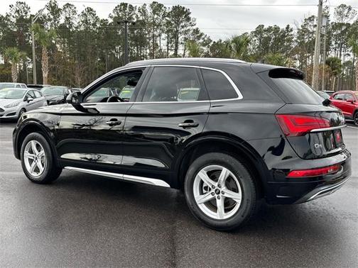 2023 Audi Q5 40 Premium