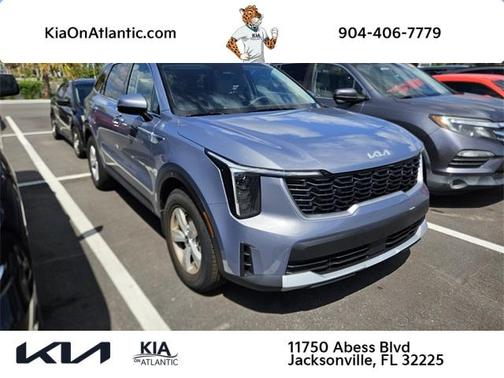 2025 Kia Sorento LX