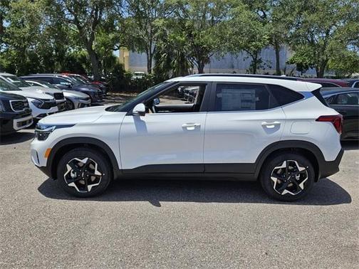 2025 Kia Seltos EX