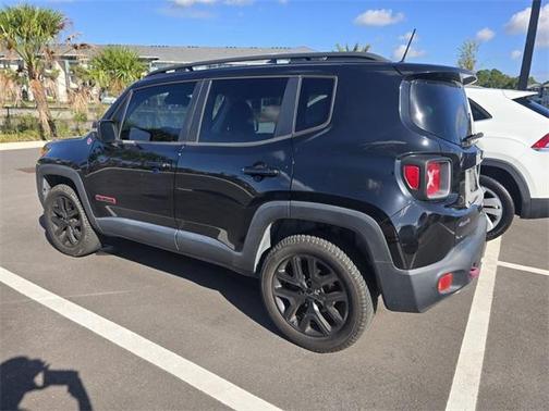 2018 Jeep Renegade Trailhawk