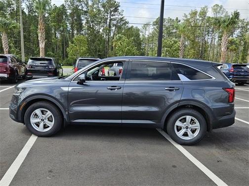 2021 Kia Sorento LX