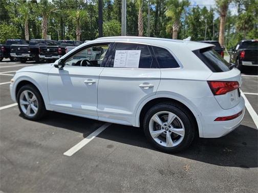 2020 Audi Q5 40 Premium Plus