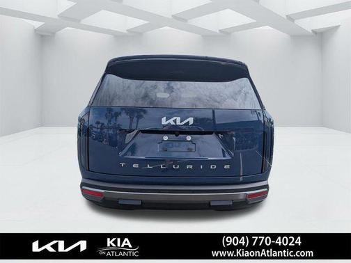 Midnight Black 2027 Kia Telluride S
