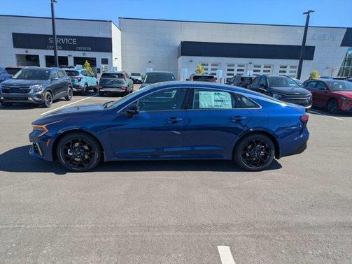 2026 Kia K5 EX