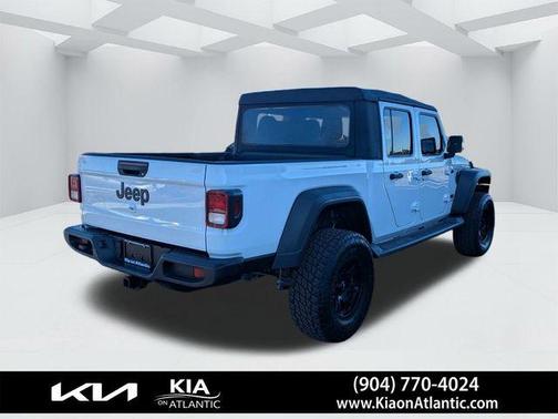 2021 Jeep Gladiator Sport