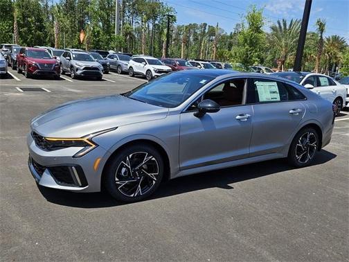 2025 Kia K5 GT-Line