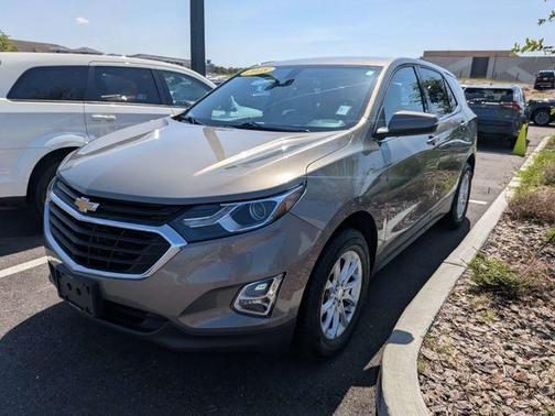 Pepperdust Metallic 2018 Chevrolet Equinox 1LT
