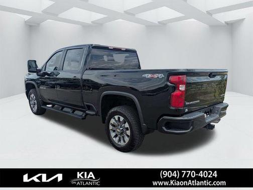 Black 2025 Chevrolet Silverado 2500 Custom
