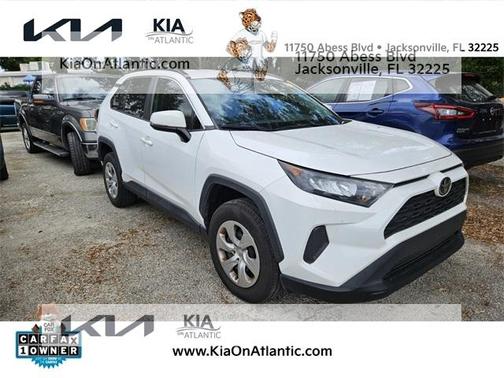 2020 Toyota RAV4 LE
