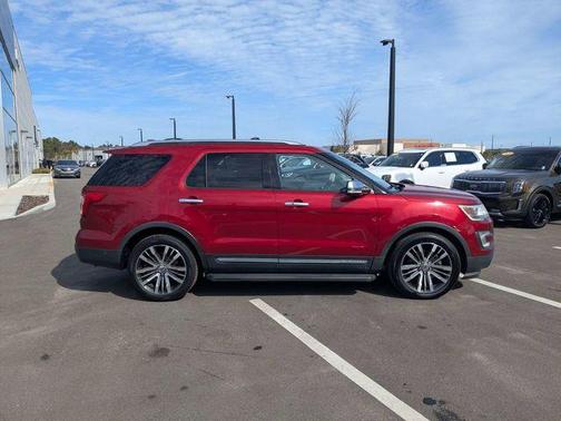 2017 Ford Explorer Platinum