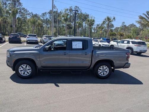 Gun Metallic 2022 Nissan Frontier SV