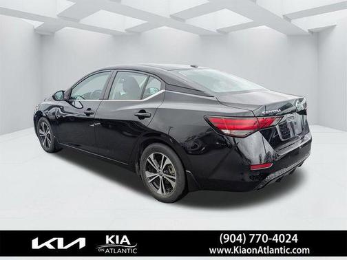 Black 2022 Nissan Sentra SV