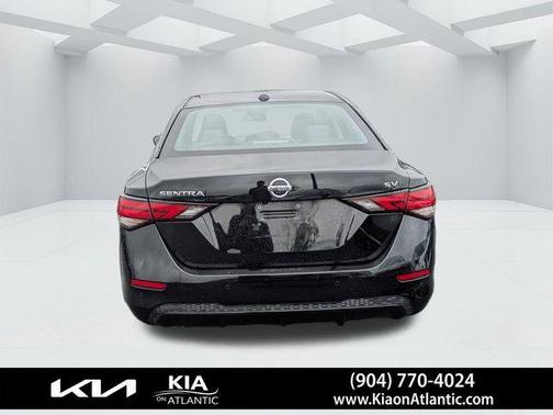Black 2022 Nissan Sentra SV