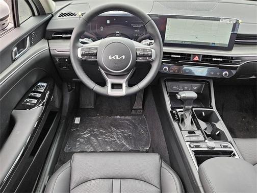 2025 Kia K5 EX