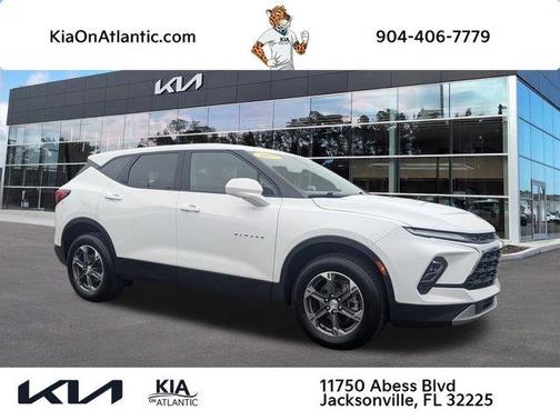 Summit White 2025 Chevrolet Blazer LT