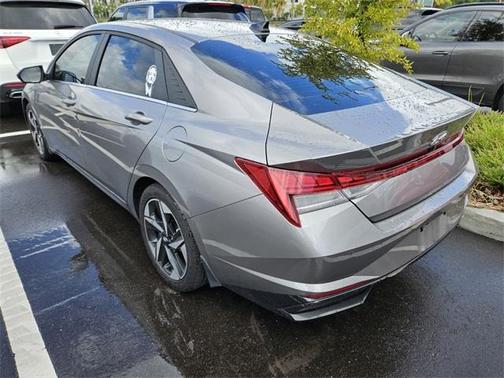 2023 Hyundai ELANTRA HEV Limited