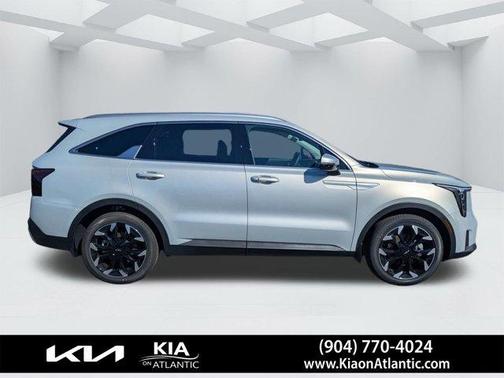 Ivory Silver 2026 Kia Sorento S