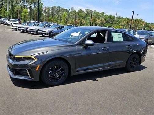 2025 Kia K5 LXS