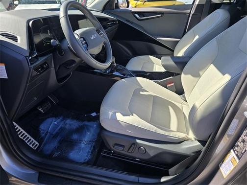 2023 Kia Niro EX Touring