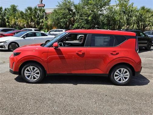 2025 Kia Soul LX