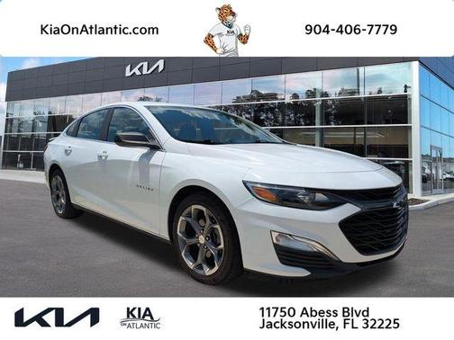 Summit White 2019 Chevrolet Malibu RS