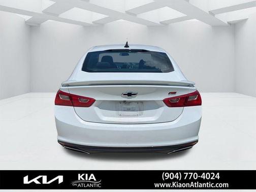 Summit White 2019 Chevrolet Malibu RS