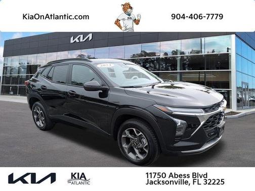 Black Metallic 2024 Chevrolet Trax LT