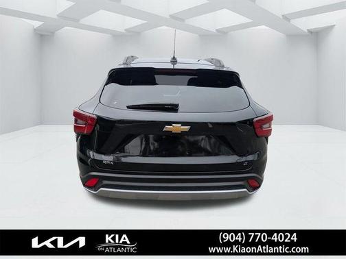 Black Metallic 2024 Chevrolet Trax LT