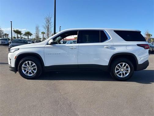 2023 Chevrolet Traverse LS