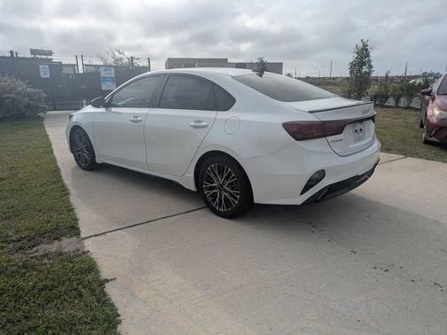 Snow White Pearl 2023 Kia Forte GT-Line