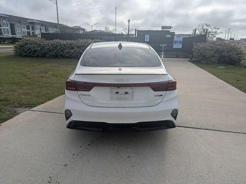 Snow White Pearl 2023 Kia Forte GT-Line