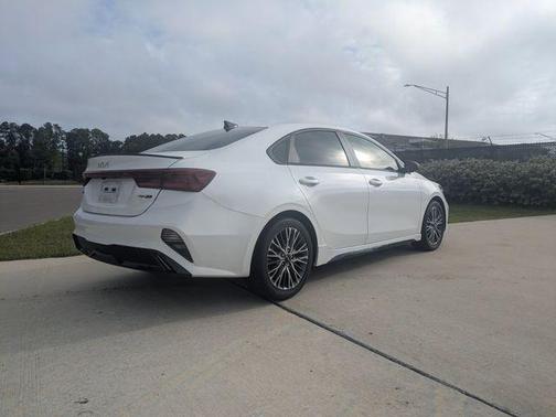 Snow White Pearl 2023 Kia Forte GT-Line