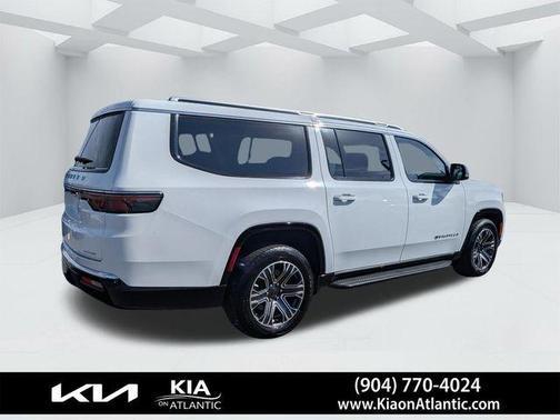 Bright White Clearcoat 2024 Jeep Wagoneer L Series II