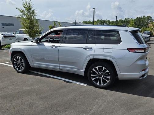 2023 Jeep Grand Cherokee L Overland