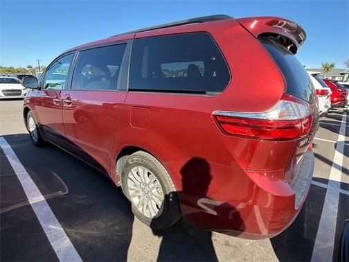 2017 Toyota Sienna Limited
