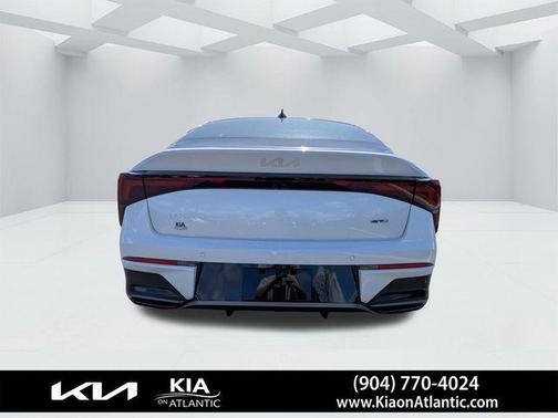 Snow White Pearl 2026 Kia K5 GT-Line