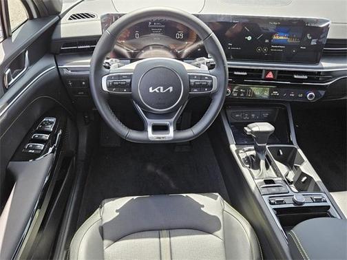 2025 Kia K5 GT