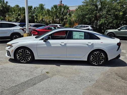 2025 Kia K5 GT