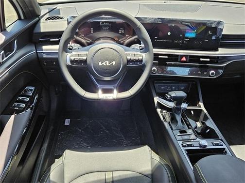 2025 Kia K5 GT