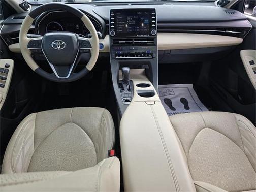 2020 Toyota Avalon Hybrid Limited