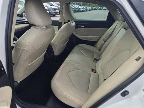 2020 Toyota Avalon Hybrid Limited