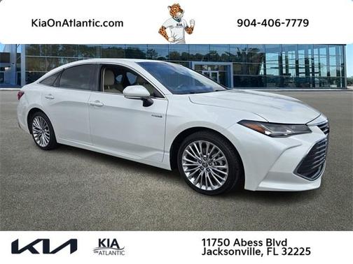 2020 Toyota Avalon Hybrid Limited