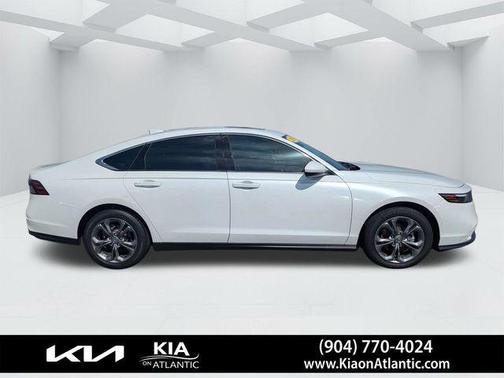Platinum White Pearl 2024 Honda Accord EX