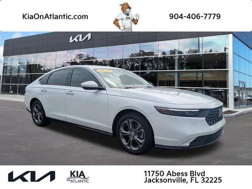 Platinum White Pearl 2024 Honda Accord EX