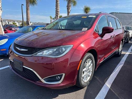 2020 Chrysler Pacifica Touring-L