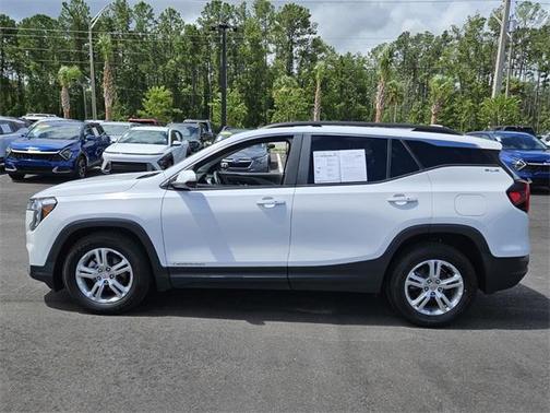 2022 GMC Terrain SLE