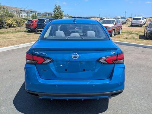 2021 Nissan Versa 1.6 SR