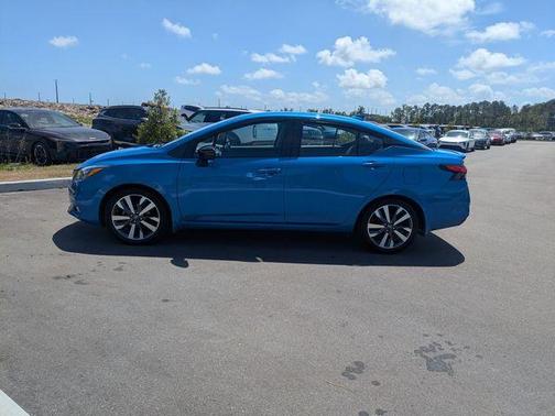 2021 Nissan Versa 1.6 SR