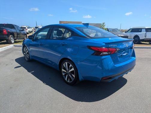 2021 Nissan Versa 1.6 SR